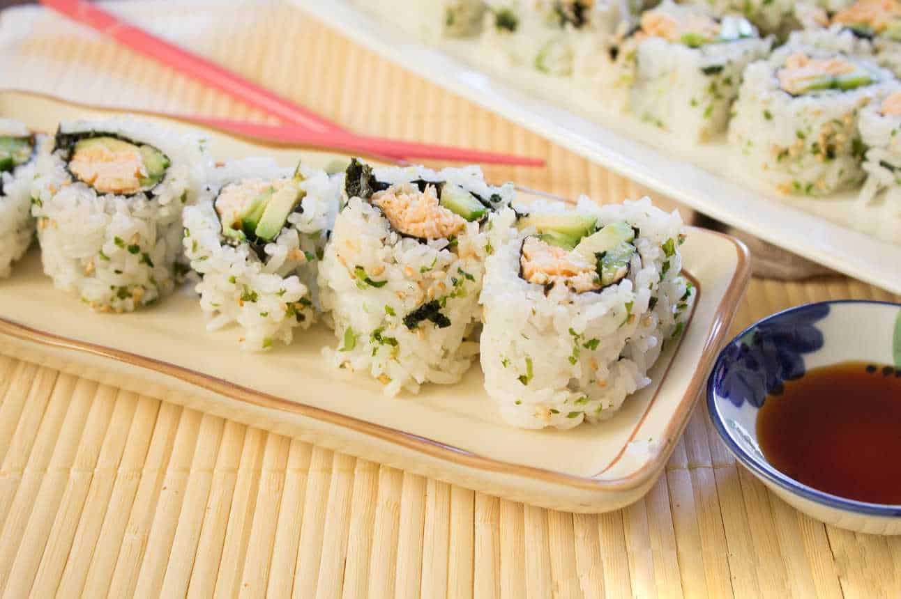 avocado roll sushi calories