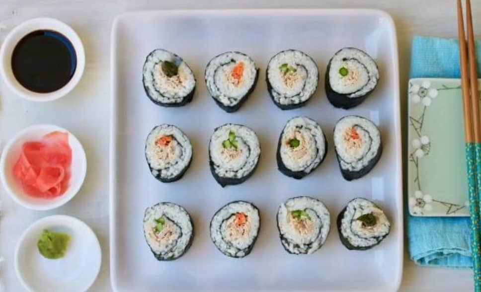 DIY Tuna Sushi Handroll