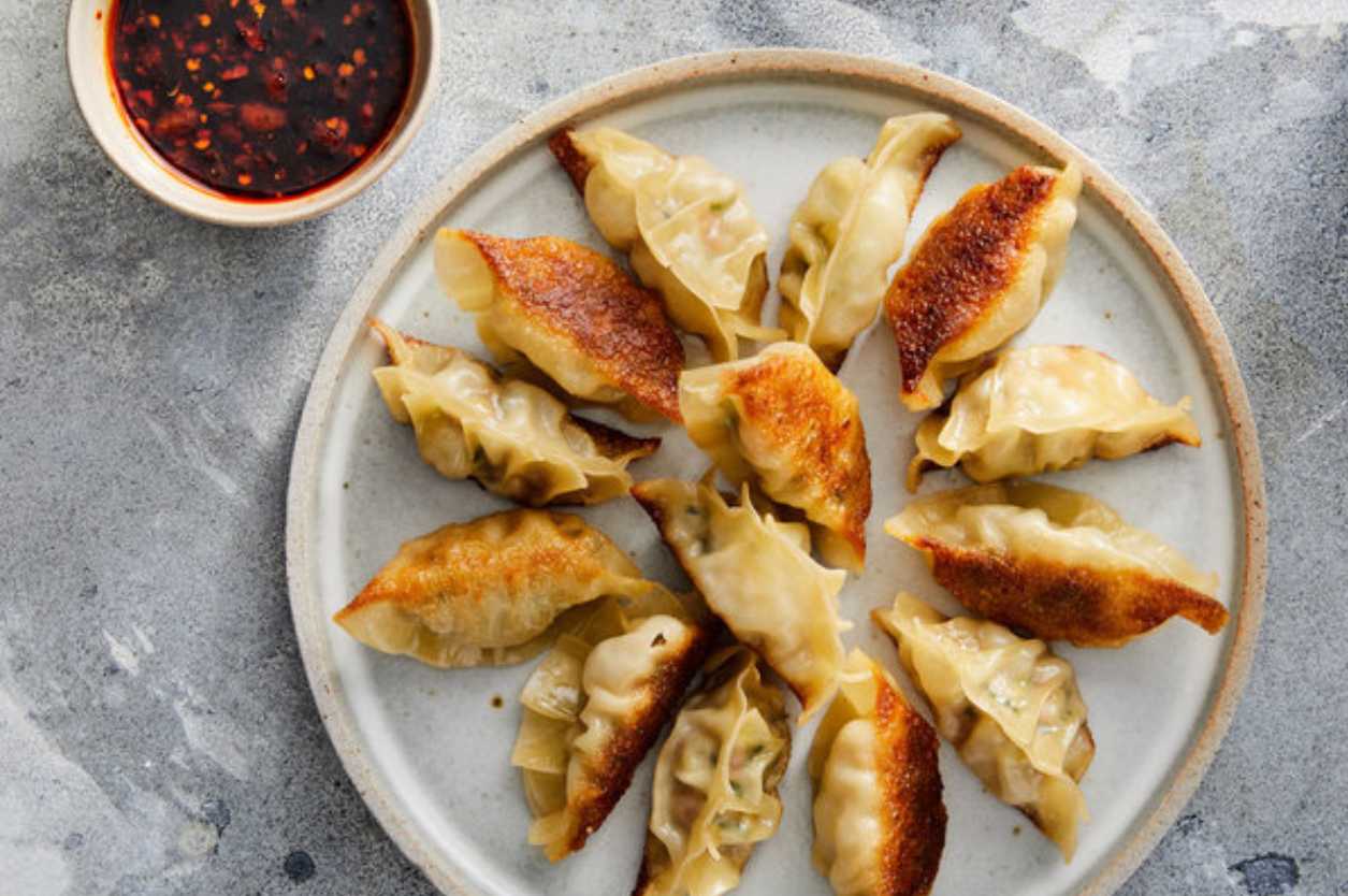 Gyoza-what to eat with sushi