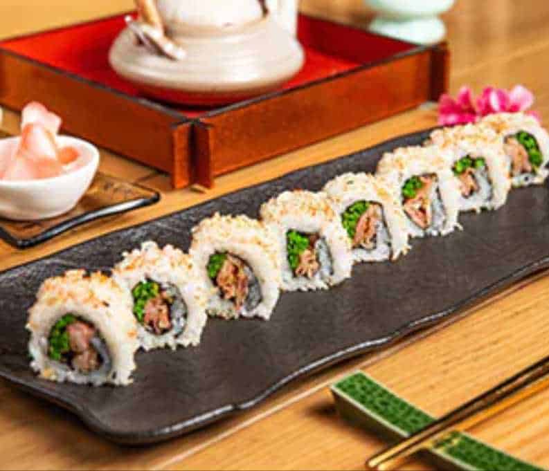 shrimp tempura roll sushi