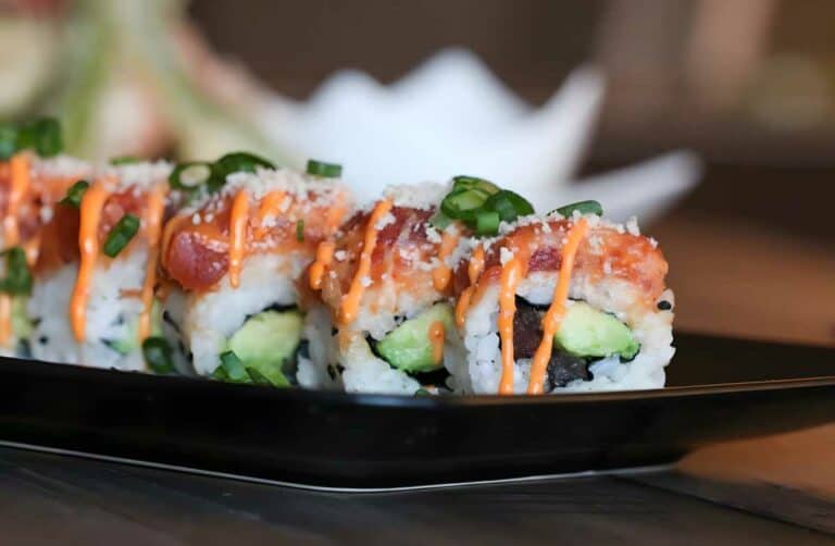 sushi boy spicy tuna roll nutrition information