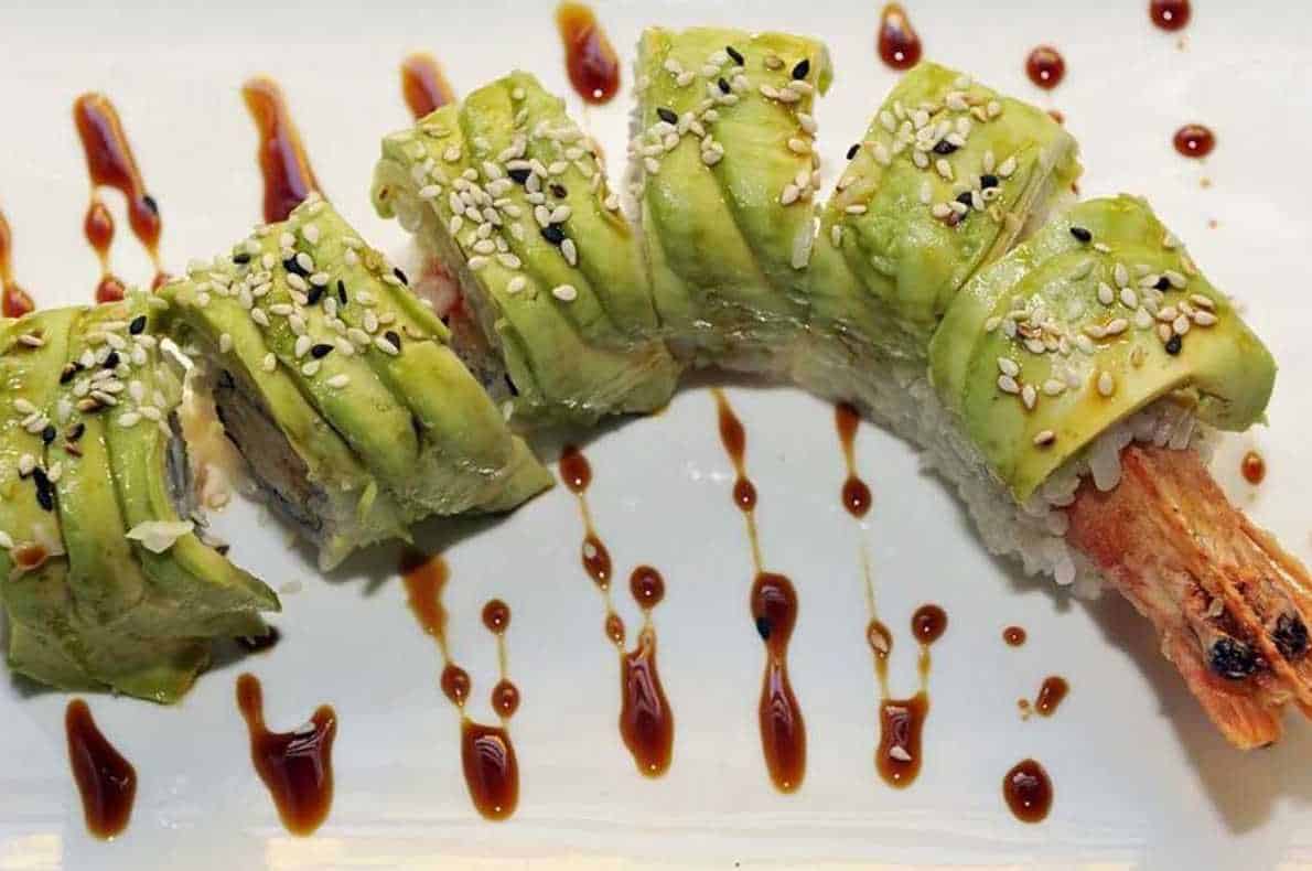 calories for sushi rolls-Dragon Roll