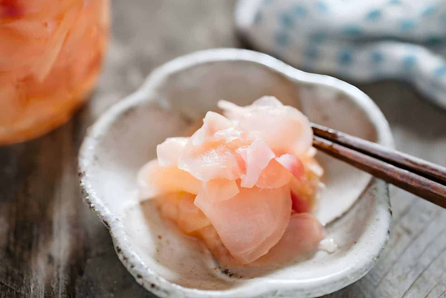 why-is-sushi-ginger-pink