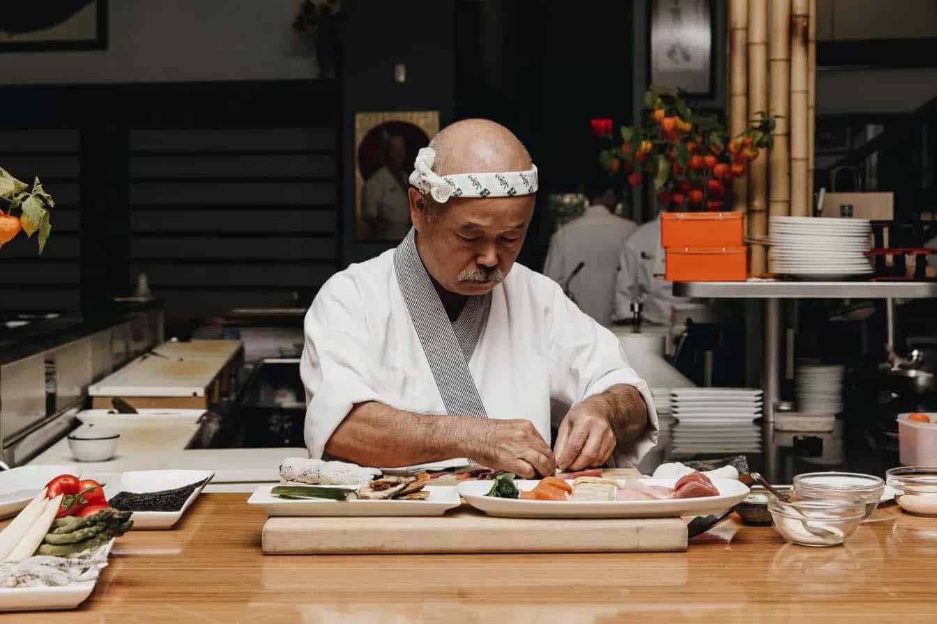 how to become a sushi chef