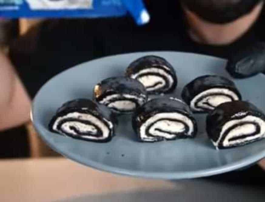 oreo sushi rolls