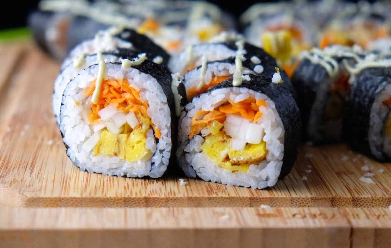 Egg, Carrot & Kohlrabi Sushi Recipe